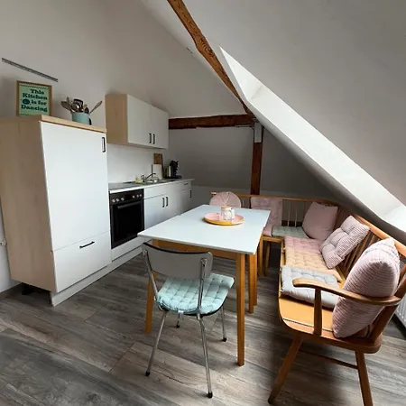 Gemuetliche Dachwohnung Mit Sandsteinfelsenblick Apartman Heimbach