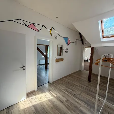 Gemuetliche Dachwohnung Mit Sandsteinfelsenblick * Heimbach