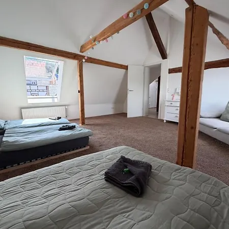 Gemuetliche Dachwohnung Mit Sandsteinfelsenblick Apartman Heimbach