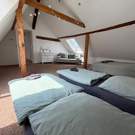 Gemuetliche Dachwohnung Mit Sandsteinfelsenblick Apartman Heimbach