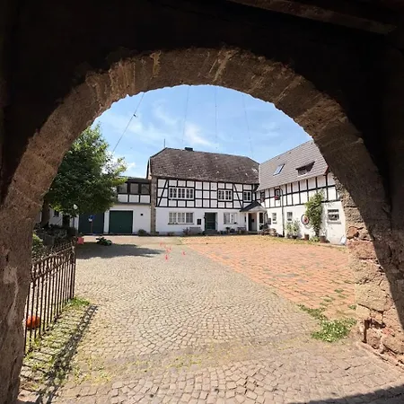 Gemuetliche Dachwohnung Mit Sandsteinfelsenblick * Heimbach